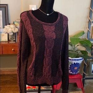 Kendal & Kylie sweater